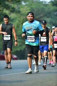 BIB: 4714, 42968
                            <button type="button" onclick="openModal(10150049)" class="btn btn-primary btn-sm float-right btn-popup" data-toggle="modal" data-target=".modal-high-quality">
                        <i class="fas fa-shopping-cart"></i> Add to Cart
                    </button>
                                            <button type="button" onclick="isThisMe(10150049, true)" class="btn btn-success btn-sm float-right btn-popup btn-isme hidden" data-toggle="tooltip" data-placement="bottom" title="นี่คือรูปของคุณใช่ไหม คลิกที่นี่เพื่อเอาเข้าอัลบั้ม">
                        <i class="fas fa-plus"></i> Add to album
                    </button>
                    <button type="button" onclick="isThisMe(10150049, false)" class="btn btn-warning btn-sm float-right btn-popup btn-isnotme hidden">
                        <i class="fas fa-ban"></i> Remove from album
                    </button>